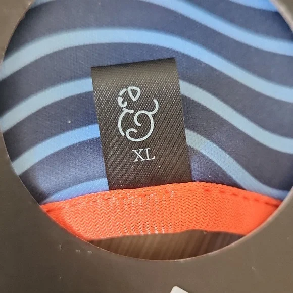 Lucy & Co. Reversible Dog Harness XL - Picture 8 of 13